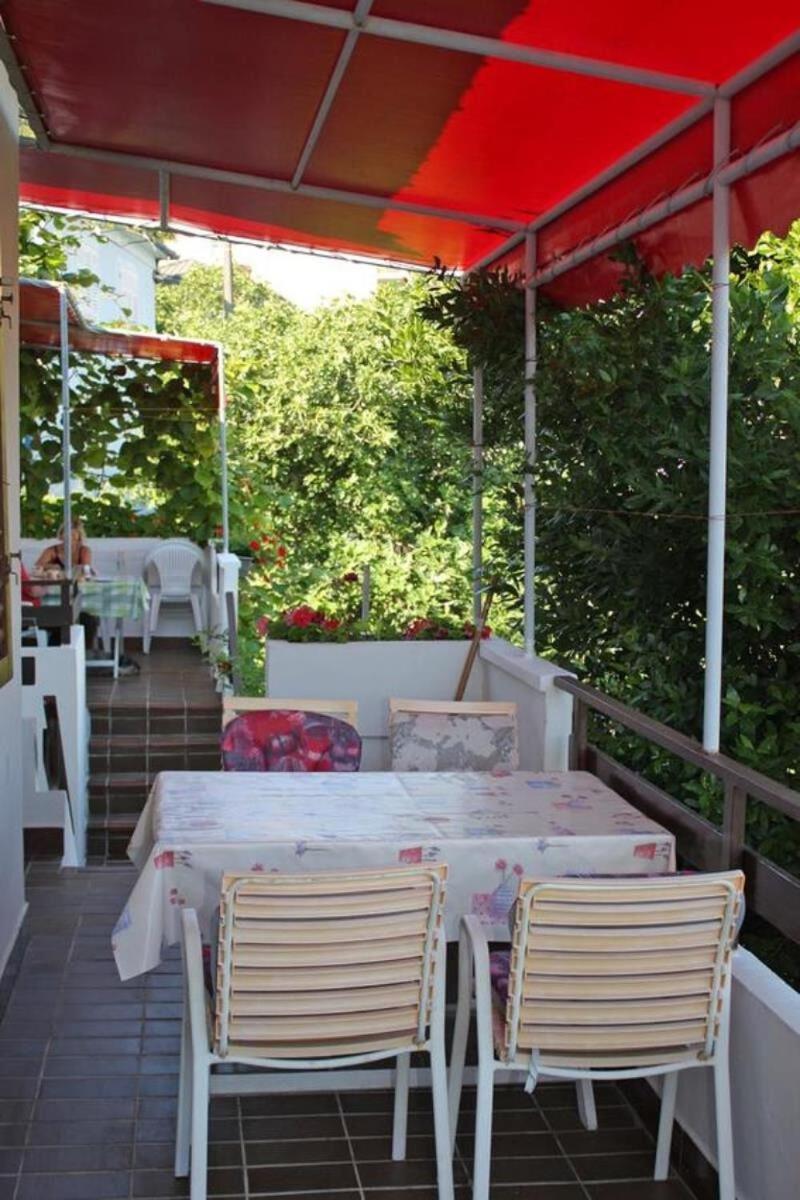 Apartments Ivo - With Terrace 수페타르스카 드라가 외부 사진